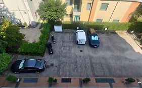 Comodo Per Venezia - Schissa Apartment
